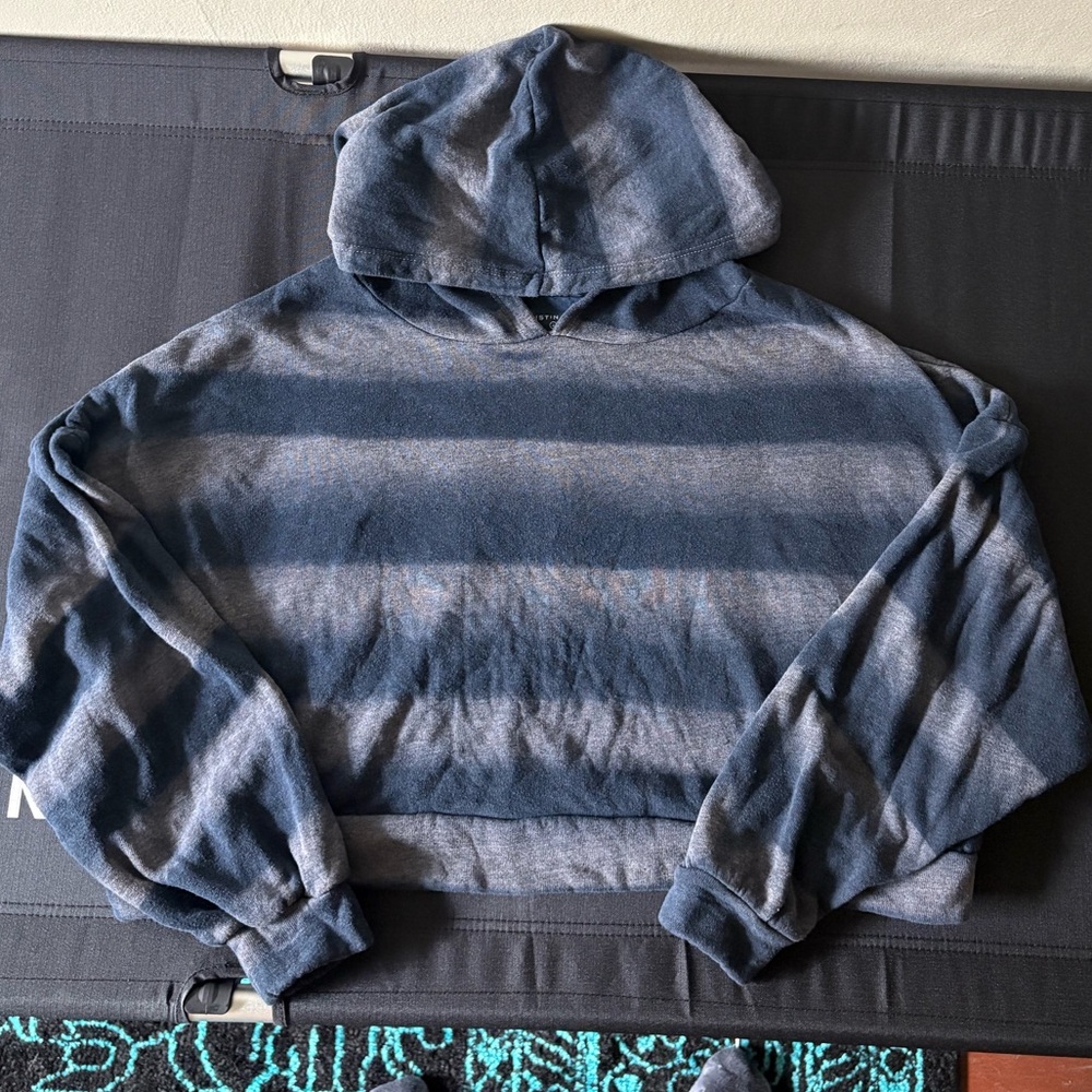 Christina Lehr Cropped Hoodie Womens